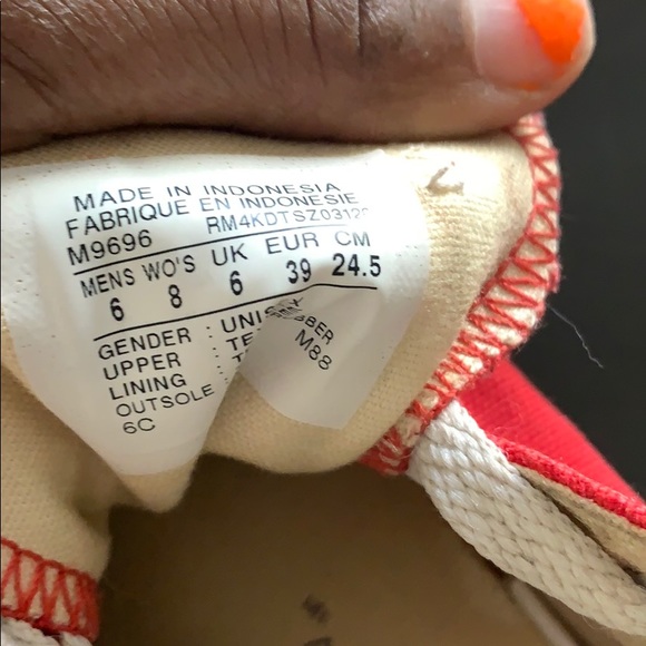 ‼️‼️Authentic Converse 👟 Red ❤️ - Picture 3 of 4